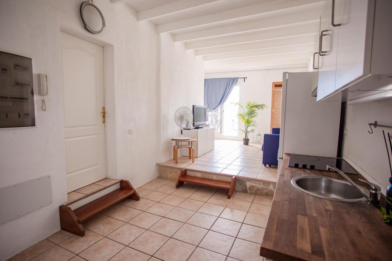 Zarah'S Place “ Ocean” Appartement Sardina Buitenkant foto